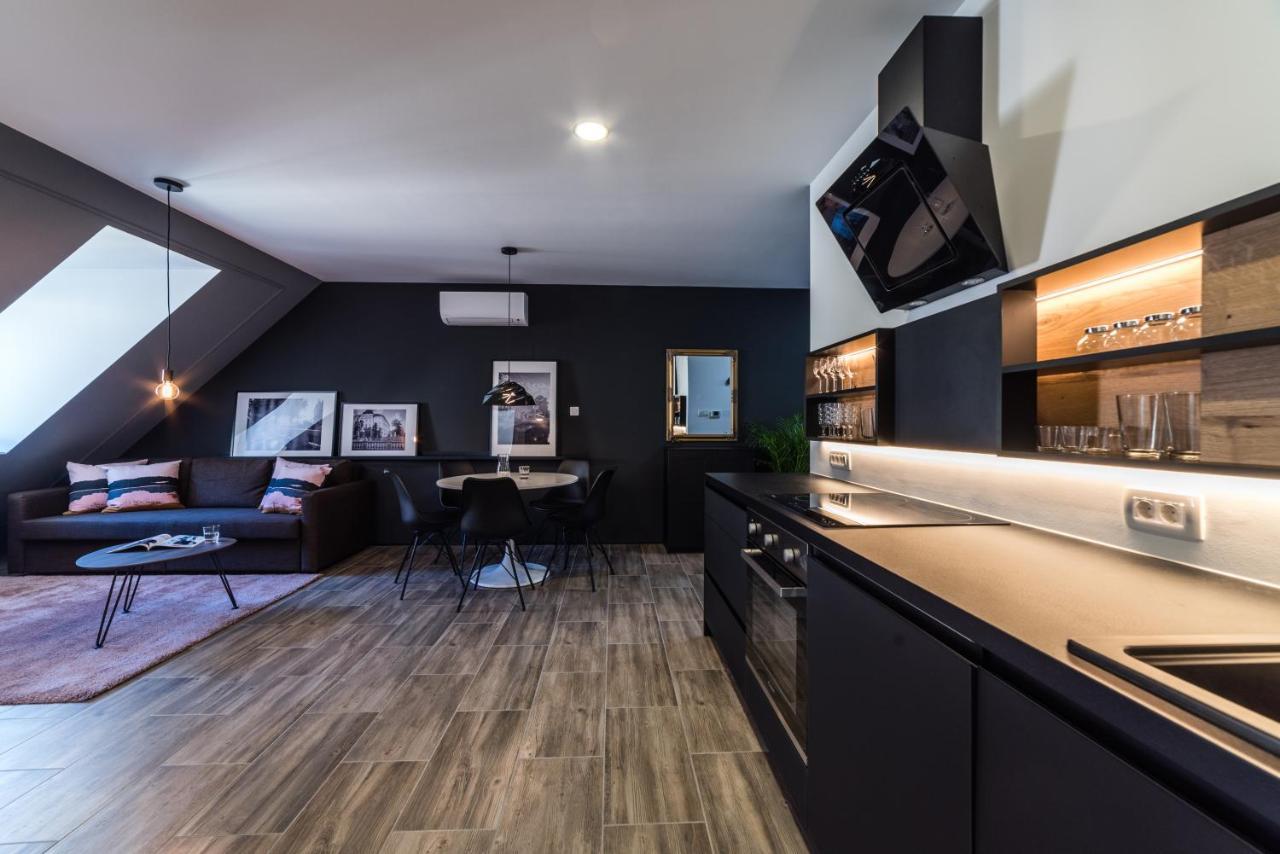 Flex Apartments Tour As 卢布尔雅那 外观 照片